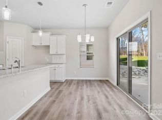 4909 Lebanon Dr, Charlotte, NC 28273