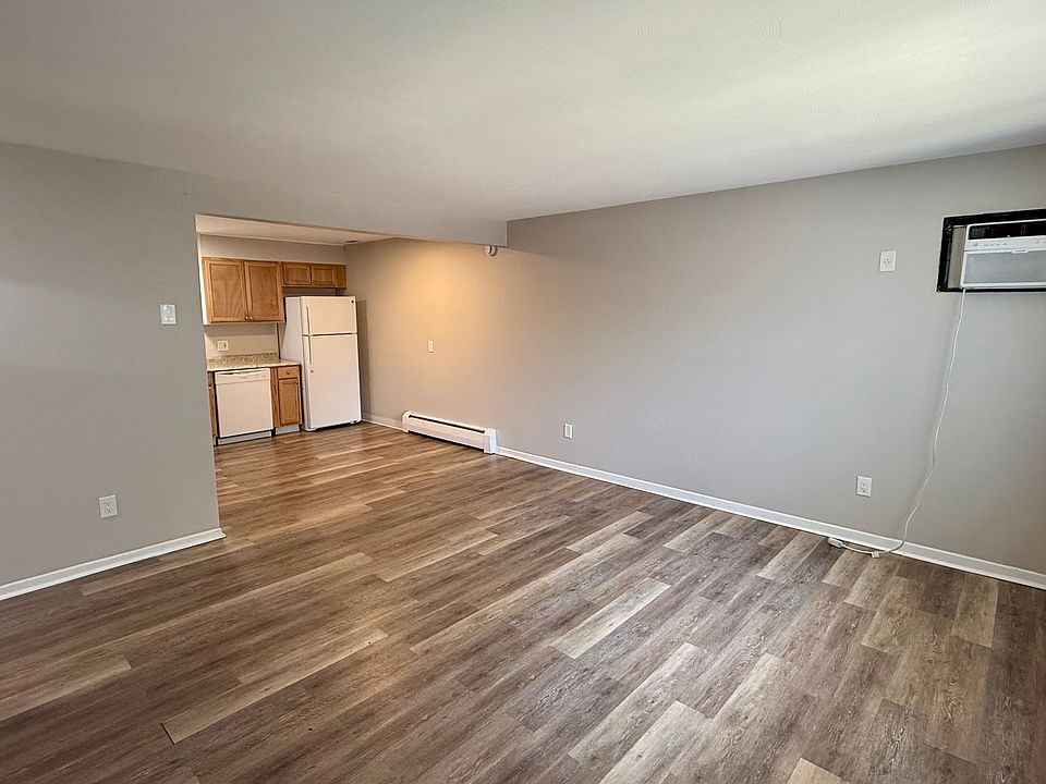 1st image of 1961 Upham St APT 02
