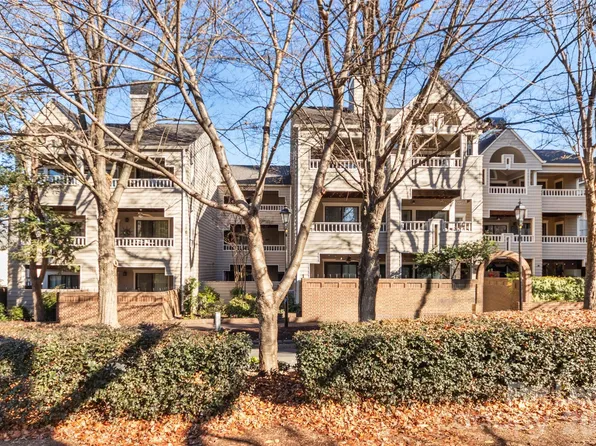 212 W 10th St APT 4, Charlotte, NC 28202