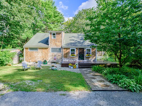 9 Jack Hall Road, New Gloucester, ME 04260