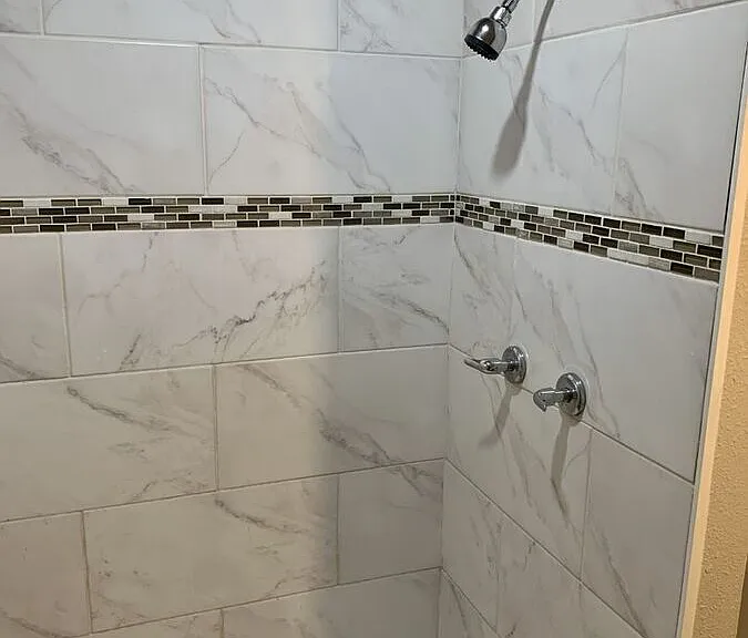 815 Cedar Oaks Ln — Photo 14