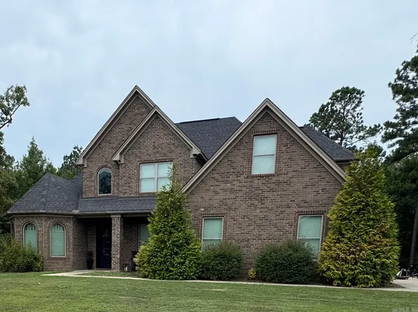 116 Carriage Ct, White Hall, AR 71602