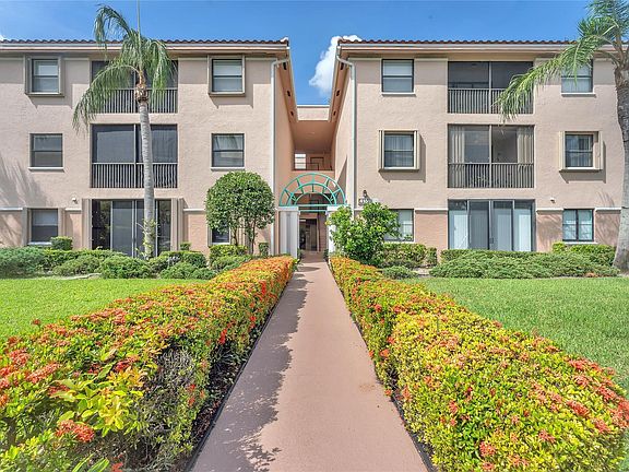 2nd image of 4151 Coral Tree Circle #258