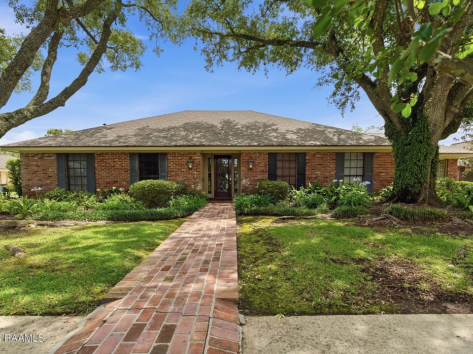 1st image of 542 Robert Lee Cir