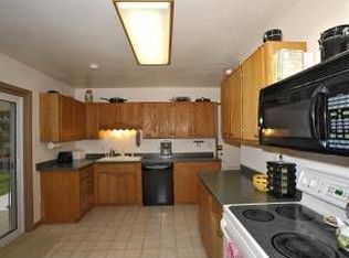 2044 Creighton Dr, Golden, CO 80401