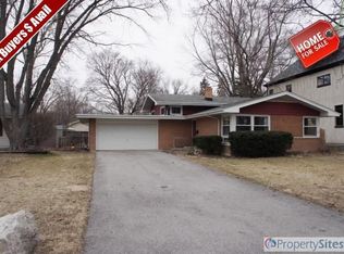 333 Redbud Dr, Naperville, IL