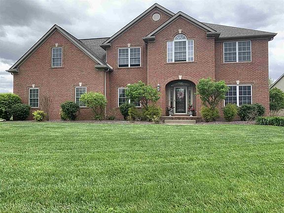 2nd image of 7817 Margaret Cir