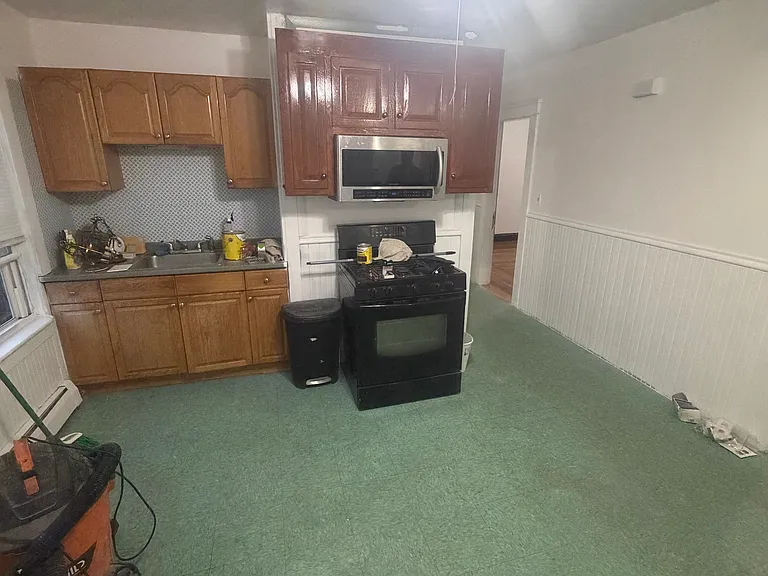 57 Reynolds St #2 — Photo 10