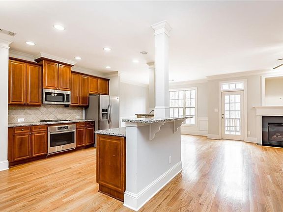 5th image of 5175 Merrimont Dr #22
