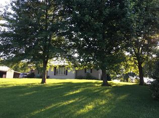 24 Hickman Creek Rd N, Hickman, TN 38567