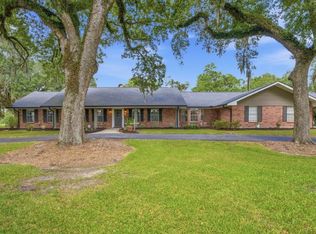 1795 White Acres Dr, Sulphur, LA 70663