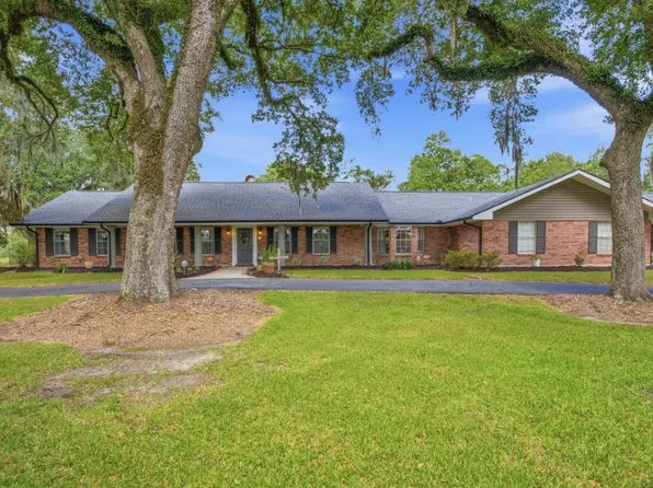 1795 White Acres Dr, Sulphur, LA 70663