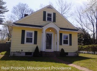 154 Potters Ave, Warwick, RI 02886