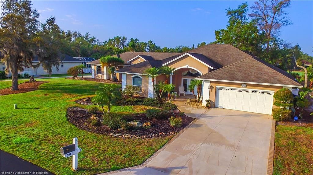 5044 Strafford Oaks Dr, Sebring, FL 33875 Zillow