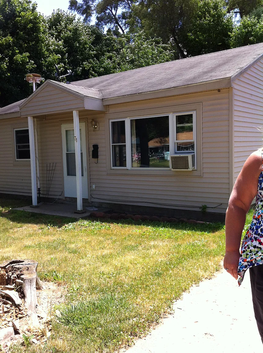 71 Saratoga Ave photo 1
