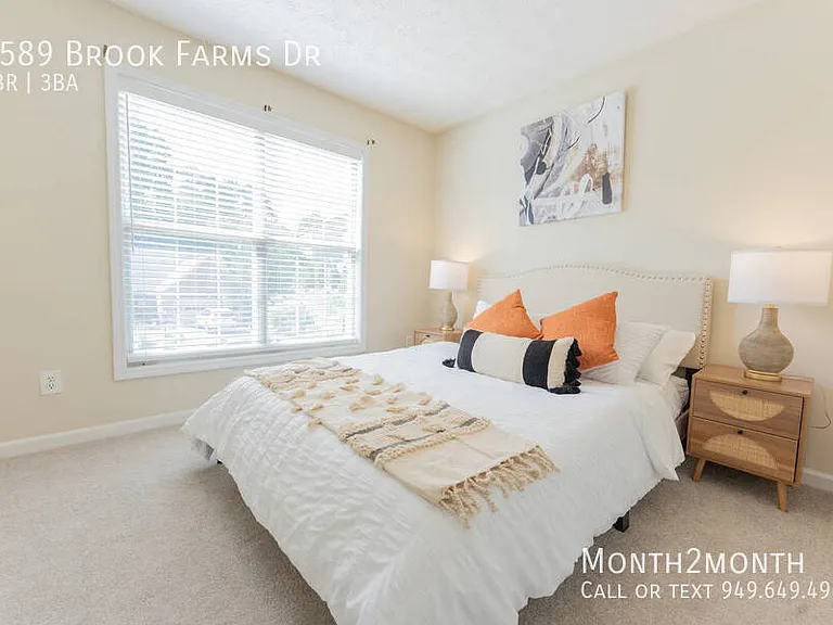 4589 Brook Farms Dr — Photo 21
