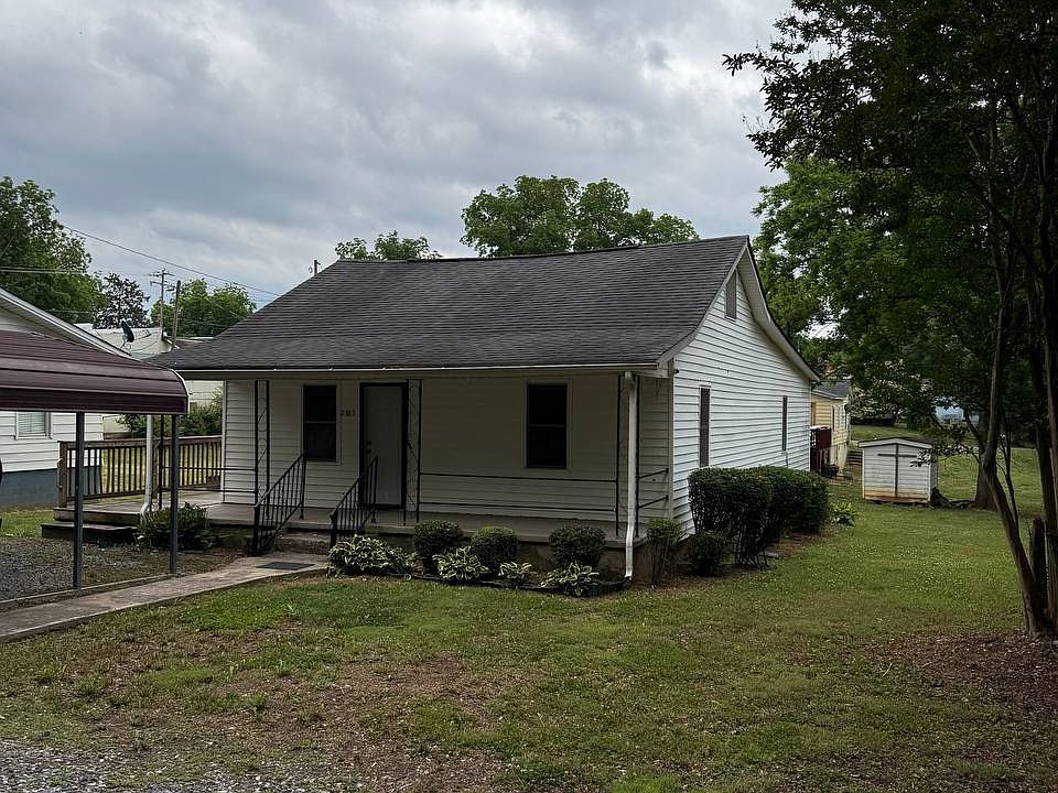 1st image of 2885 Fair Oaks Dr