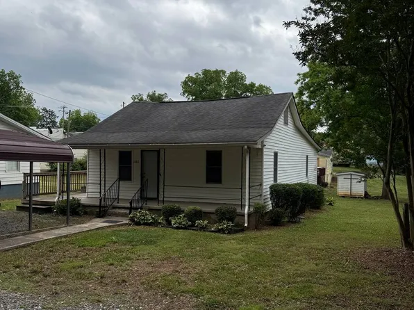2885 Fair Oaks Dr, Gastonia, NC 28054