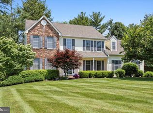 1242 Hamilton Dr, West Chester, PA 19380