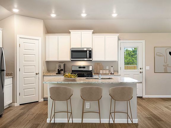 Your chef-ready kitchen awaits!