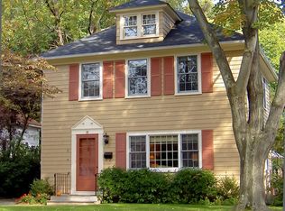 38 W 4th St, Locust Valley, NY 11560