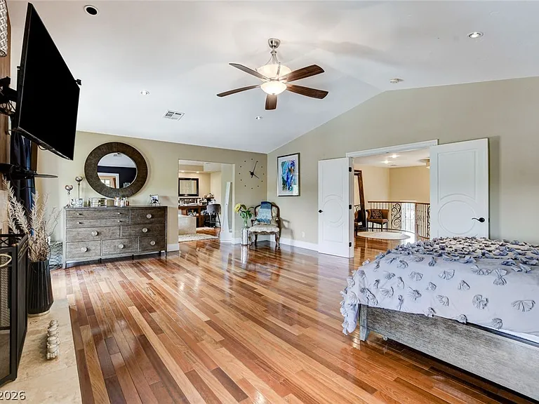 7001 Alamitos Cir — Photo 38
