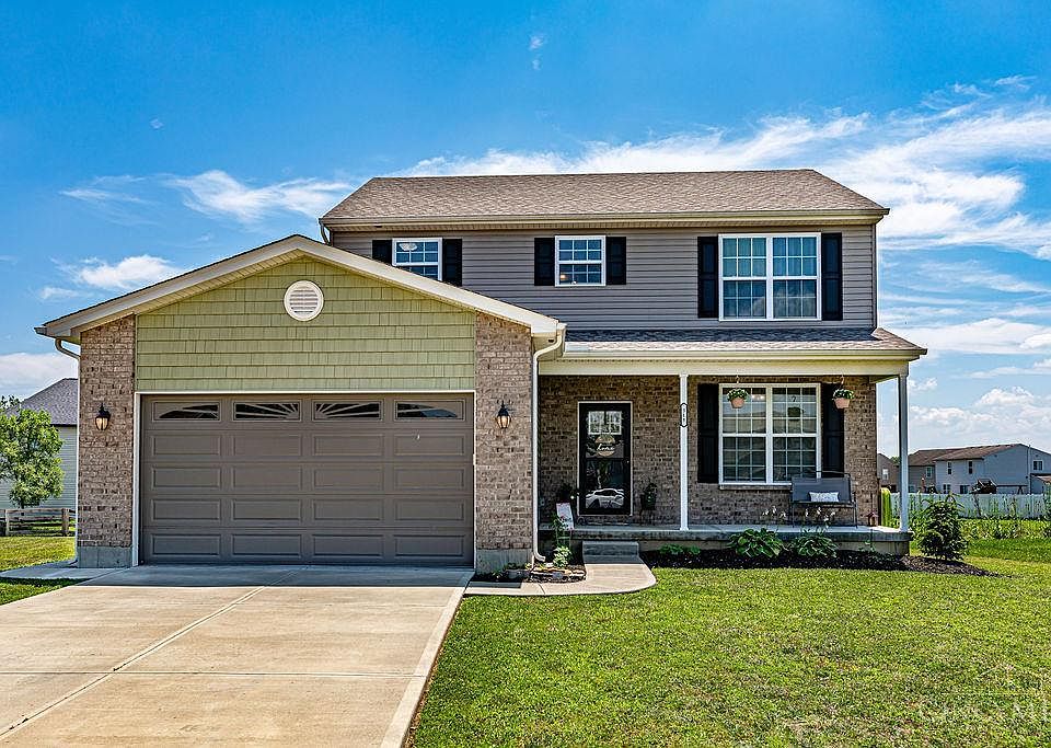 1st image of 318 Brampton Pl