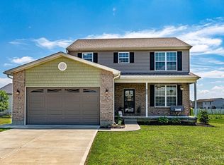 318 Brampton Pl, Trenton, OH 45067