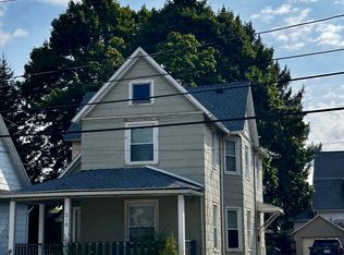 210 S Lincoln Rd #1/2, East Rochester, NY 14445