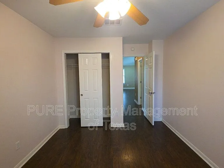 18401 Hees Ln — Photo 42
