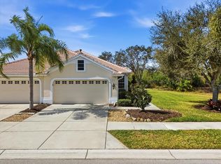 4693 Whispering Oaks Dr, North Port, FL 34287