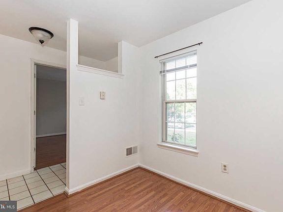 4th image of 313 Westridge Cir