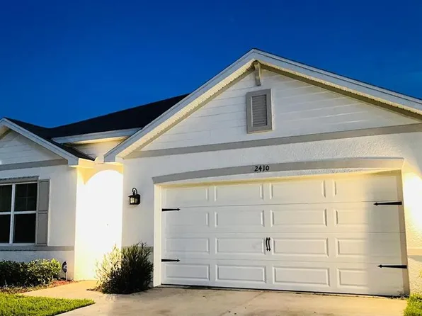 2410 Mizner Bay Ave, Bradenton, FL 34208