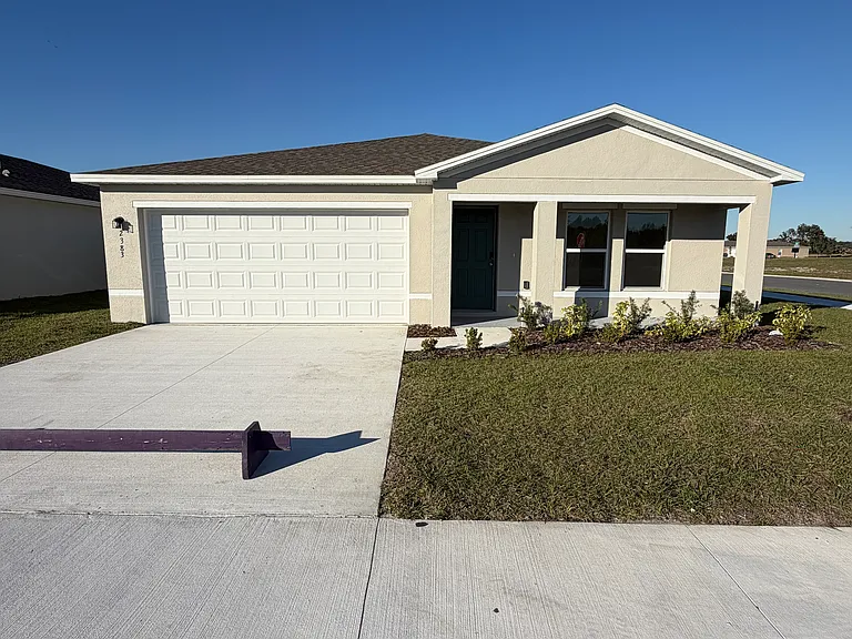 2383 Oklahoma Dr — Photo 25
