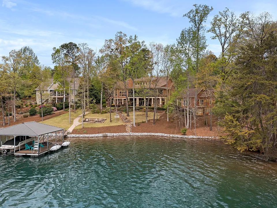 734 Navigators Point