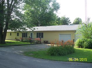 111 W Forrest St, Ashland, IL 62612