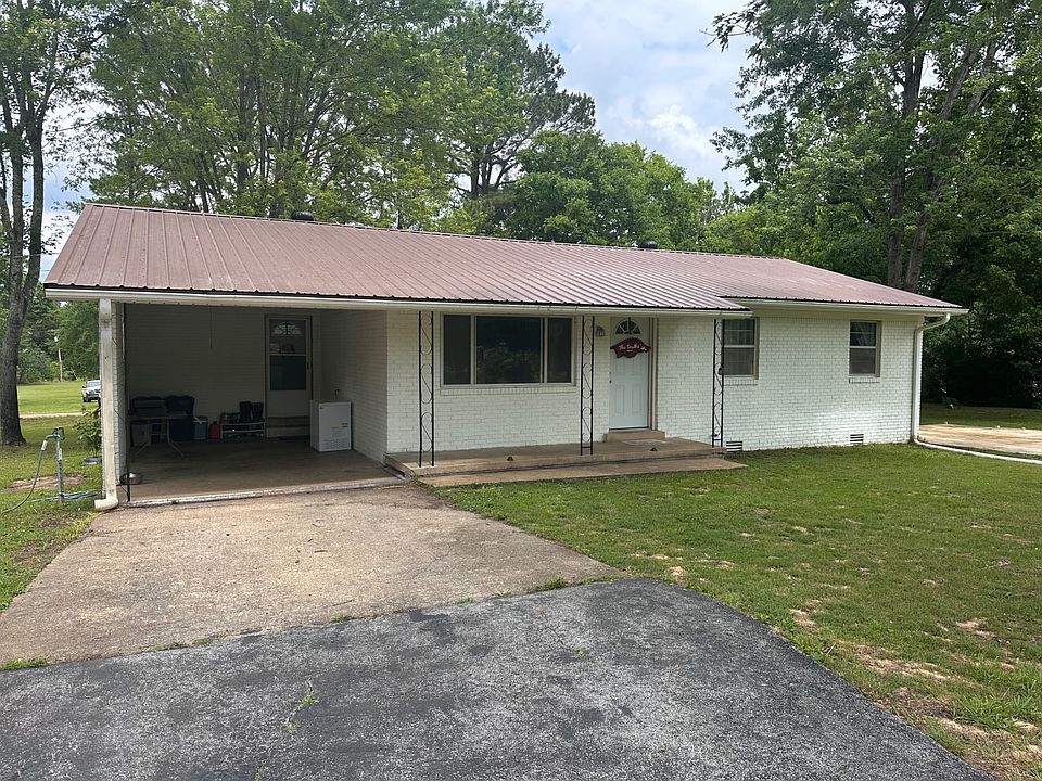 1st image of 933 Country Club Rd