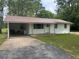 933 Country Club Rd, Pocahontas, AR 72455