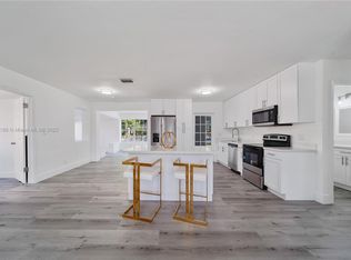 350 SW 30th Ter, Fort Lauderdale, FL 33312