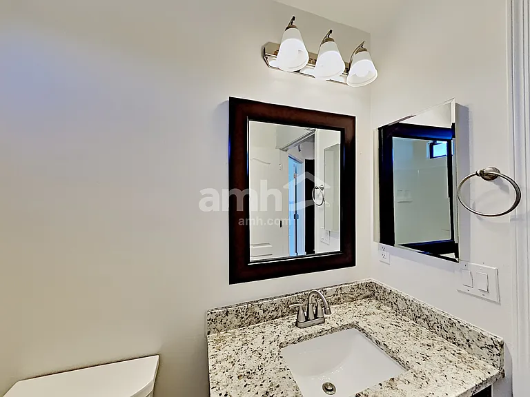 342 W Calle Paso Suave — Photo 16