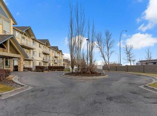 7 S Harvest Gold Mnr NE #313, Calgary, AB T3K4Y3