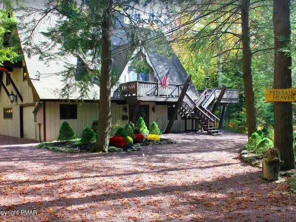 1137 Deer Trail Rd, Pocono Pines, PA 18350