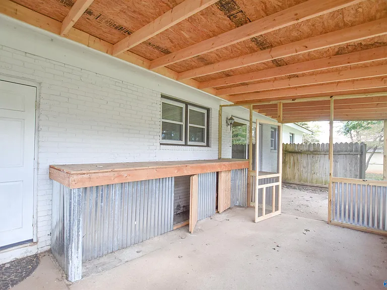 11021 Strong Dr SE — Photo 28