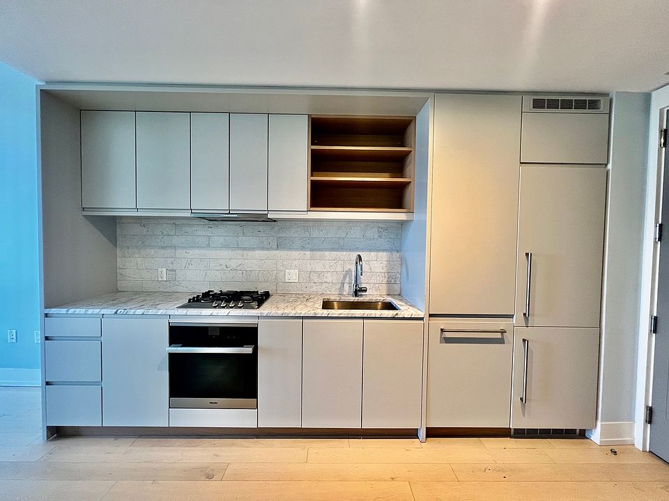 1st image of 550 Vanderbilt Ave APT 1120