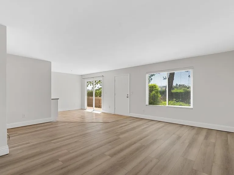 4230 Camino Ticino — Photo 9