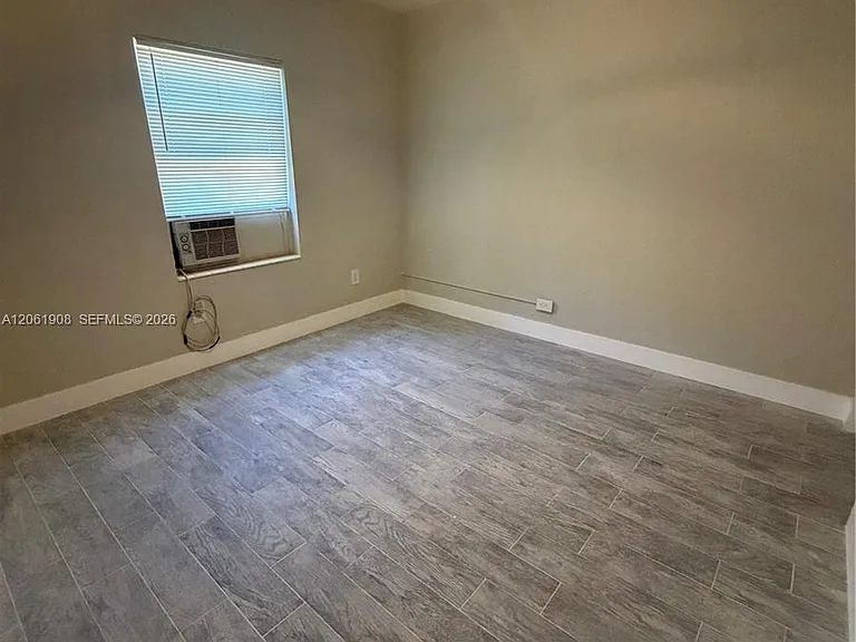 1140 NE 1st Ave #1140 — Photo 8