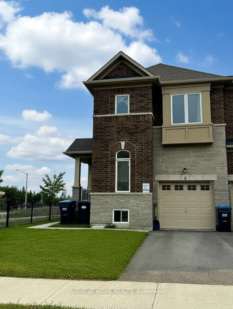 3 bed, $3,200 — Photo 1