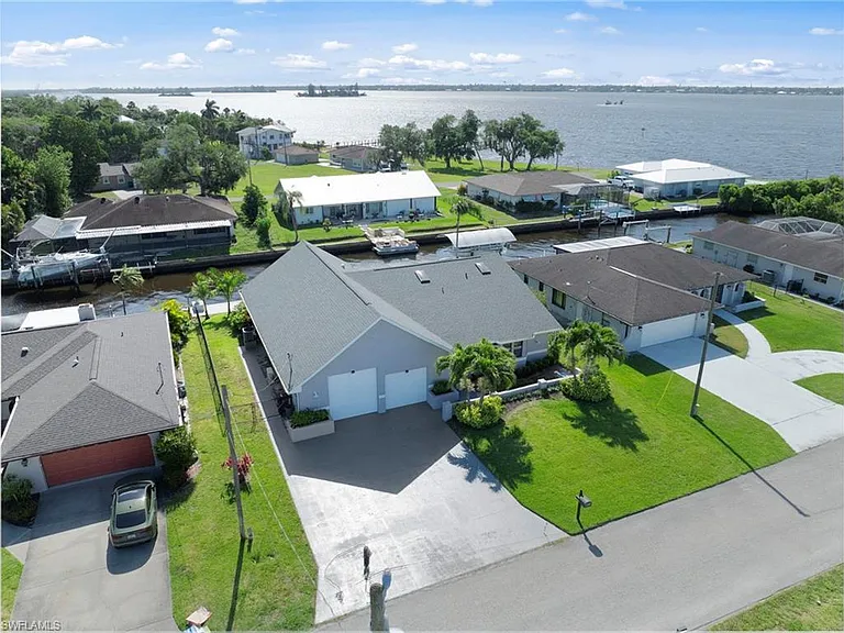 7195 Reymoor Dr — Photo 19