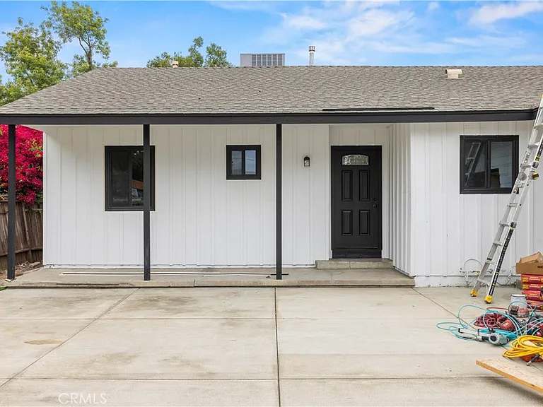 7108 Quakertown Ave — Photo 27