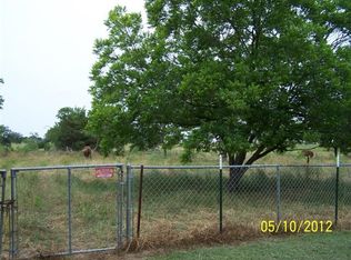 1105 S Highway 39, Mexia, TX 76667